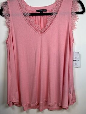 Signature Studio Blush Pink Lace-Trim V-Neck Tank